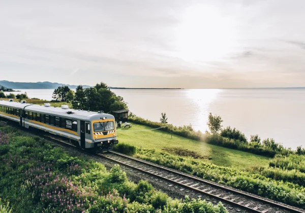 TRAIN DE CHARLEVOIX :  LE TRANSPORT REPREND DU SERVICE